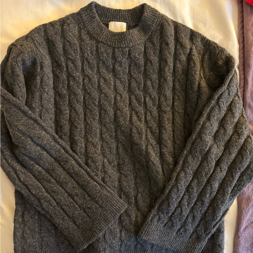 H&M cableknit sweater